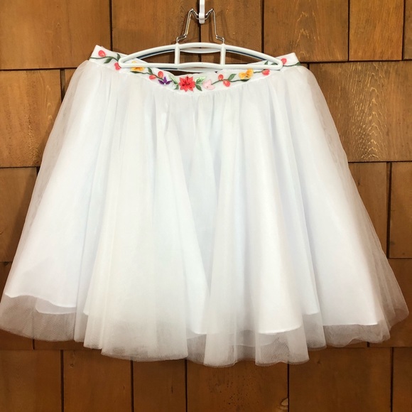 Alyce Paris 3740 white tulle embroidered skirt - Picture 5 of 9